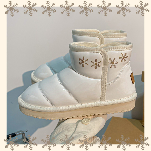 Beautiful girl snow boots A48 